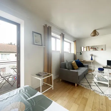Le Balcon Rouge Noisy-le-Sec